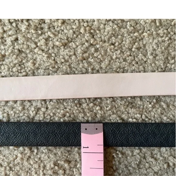 Michael Kors Women’s Genuine Leather 2 For 1 Belt Set.size XL. NWT